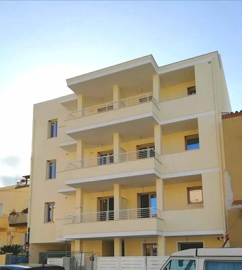 Skyfive Earth Apartment Альгеро Екстер'єр фото