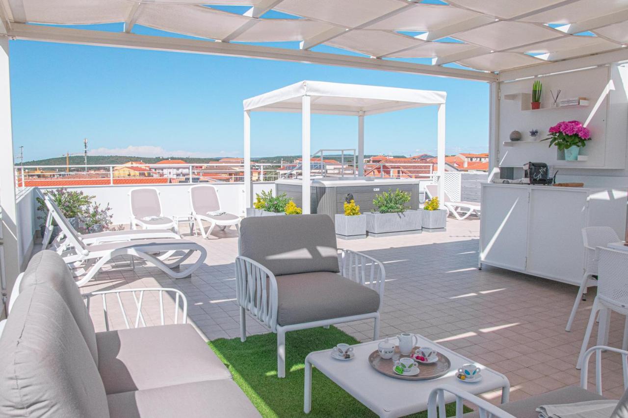 Skyfive Earth Apartment Альгеро Екстер'єр фото